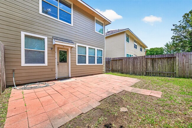 Building Photo - 5626 Claybeck Ln
