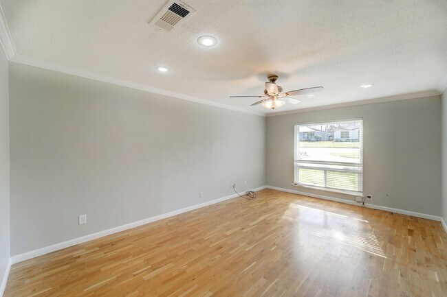Building Photo - Work, Play, and Grow — Single-Story Living...