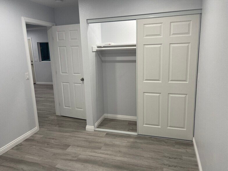 2nd bedroom - 1363 Hudspeth St