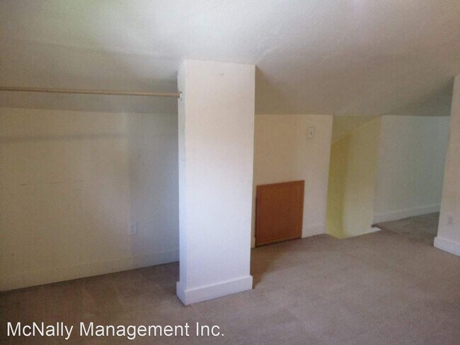 Building Photo - 3 br, 1 bath House - 116 South 46th Street
