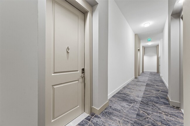 Primary Photo - 170 Malone St