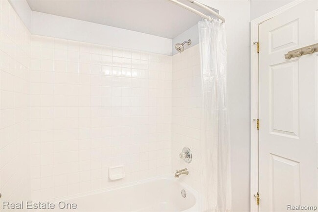 Building Photo - 44882 Marigold Dr