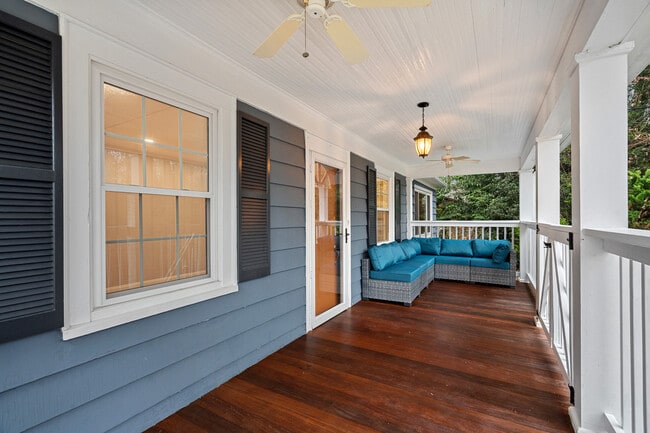 Building Photo - 2101 Mandarin Blvd