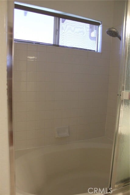 Building Photo - 563 E City Ct