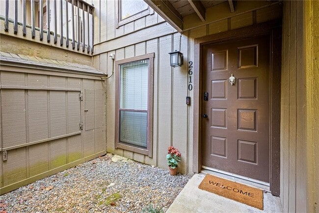 Building Photo - 2610 Cumberland Ct SE