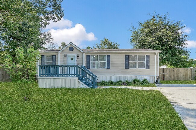 Primary Photo - 139 Pegasus Ct