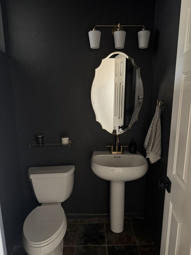 Building Photo - 3 Bed 2.5 Bath - The Parks at Broken Top.