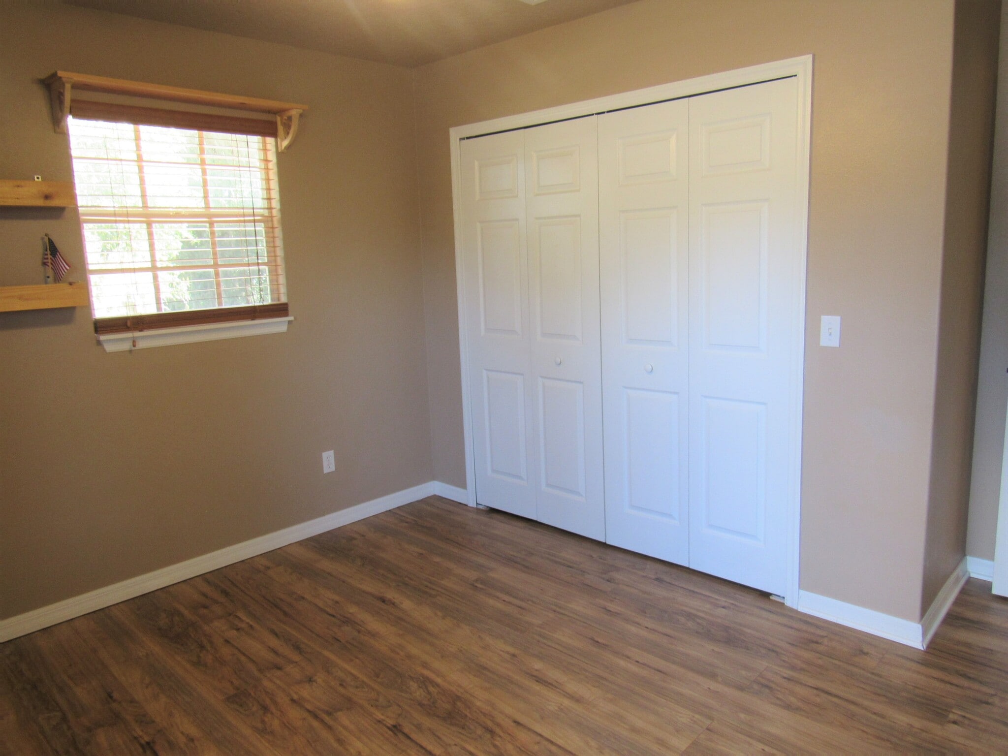 Bedroom 2 - 828 S Duss St