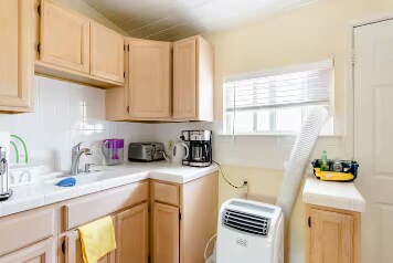 Building Photo - 2985 Walgrove Way