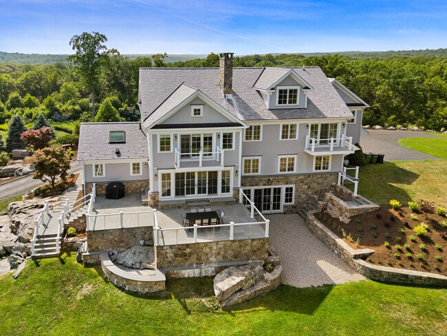 Building Photo - 29 Rogues Ridge Rd