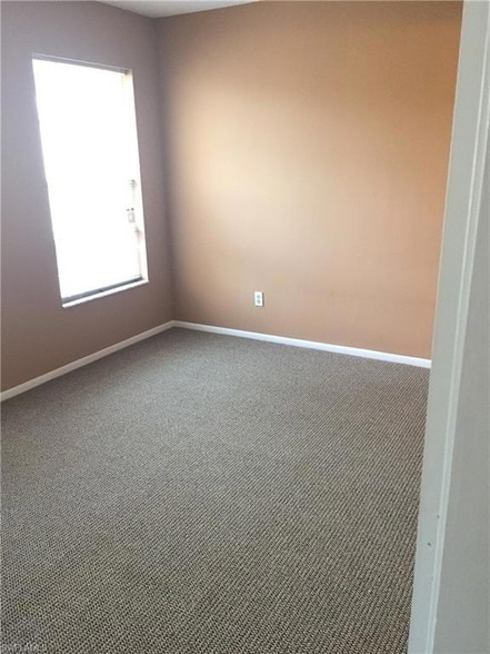 Building Photo - 108 Santa Clara Dr
