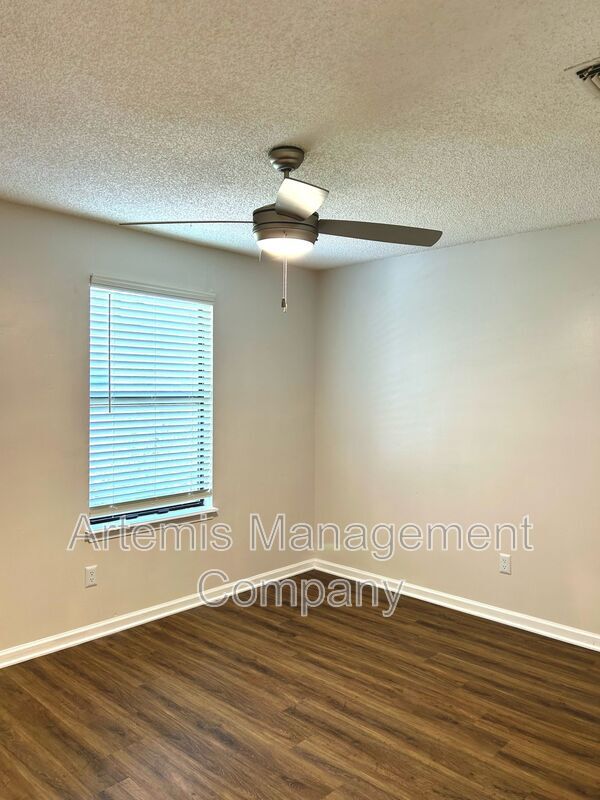 Building Photo - 1278 Montecello Dr