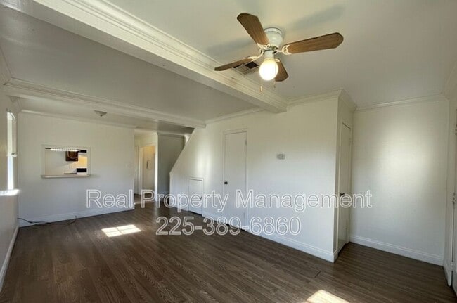 Building Photo - 750 Hospital Rd