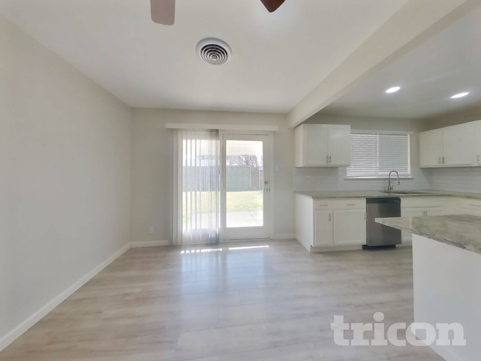 Building Photo - 1928 Canterbury St