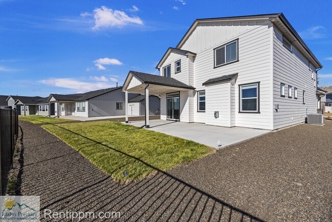 Building Photo - 10469 W Royal Fern Ct