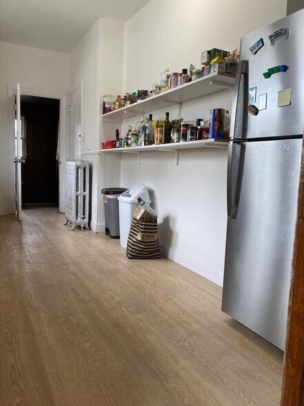 Building Photo - 148 Washington St