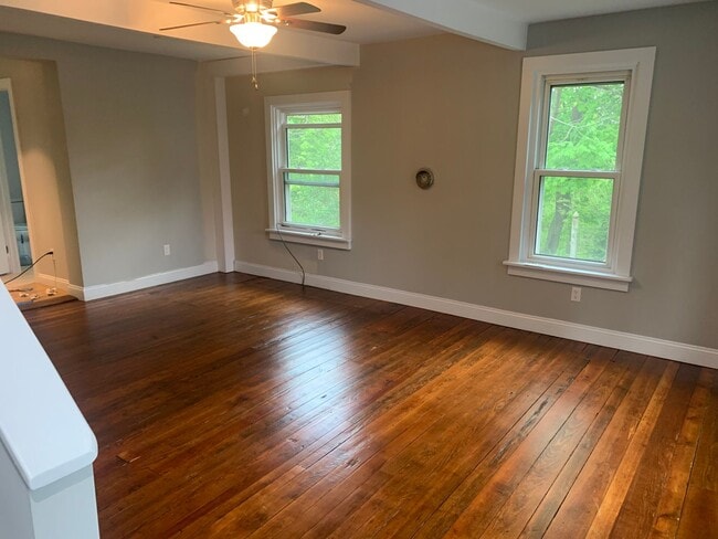 Building Photo - 9050 Easton Rd