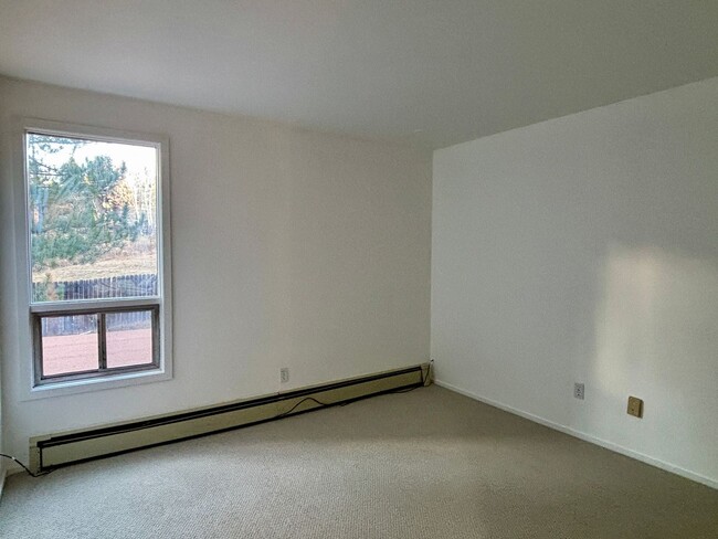 Building Photo - Updated 3BR Evergreen Home w/ Garage & Fenced Yard