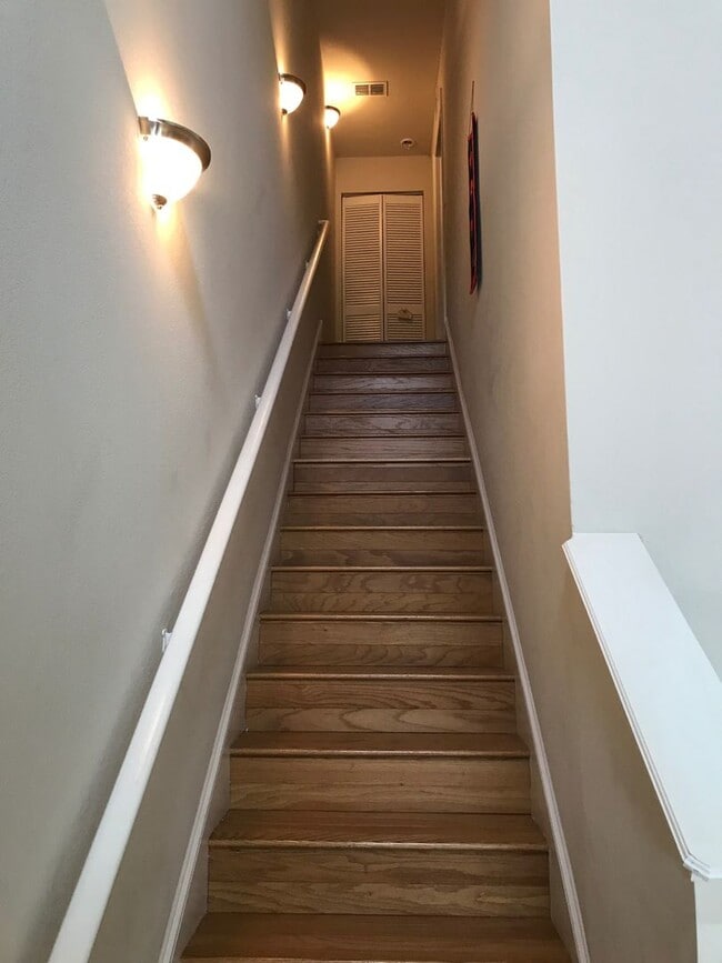 Building Photo - Lion's Gate - Private 2 Bedroom, 2 Bathroom Apartment in Midtown