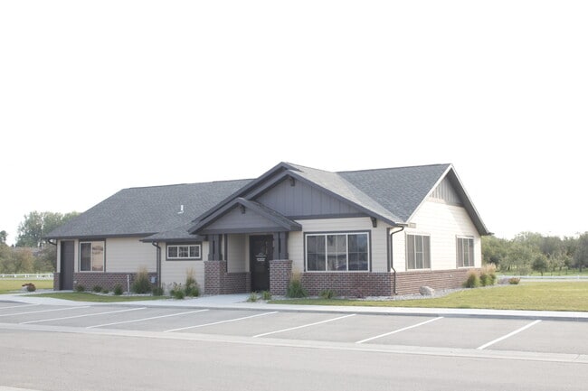 Community Building - 430 Honor Dr