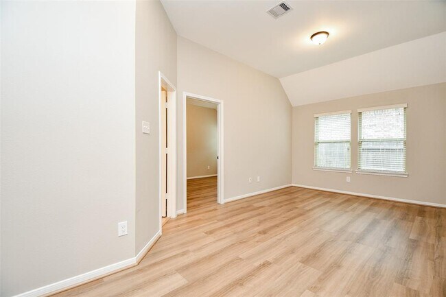 Building Photo - 15219 Ashbrook Dove Ln