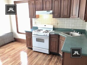 Building Photo - 4 bedroom in Boston MA 02130