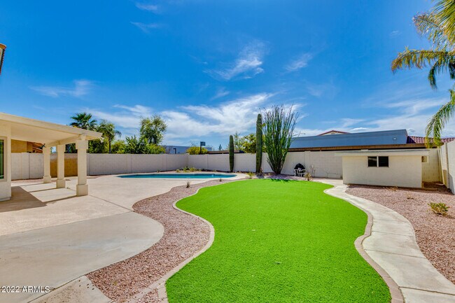 Building Photo - 16414 N 48th Way