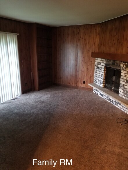 Building Photo - 9 Obrien Ct