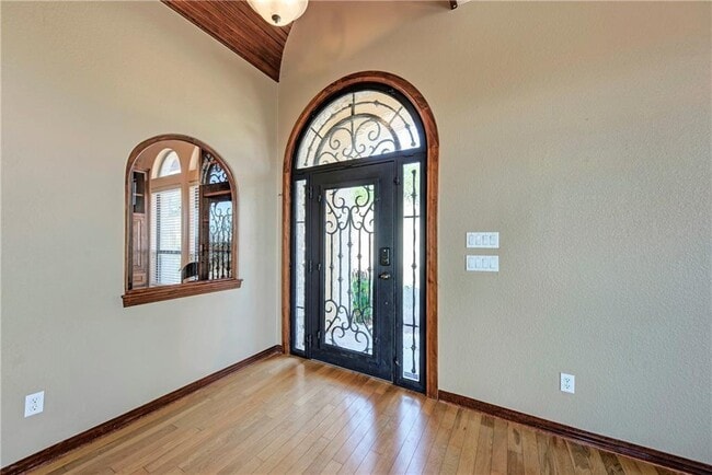 Building Photo - 3206 Constitution Dr