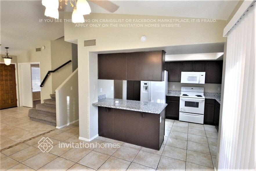 Building Photo - 7125 N 28th Ave