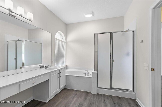 Building Photo - 8884 Hampton Landing Dr E