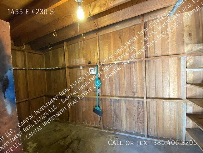 Building Photo - 1455 E 4230 S
