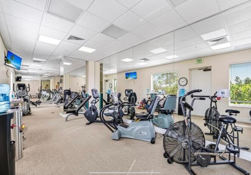 Fitness center in building - 1001 Arbor Lake Dr