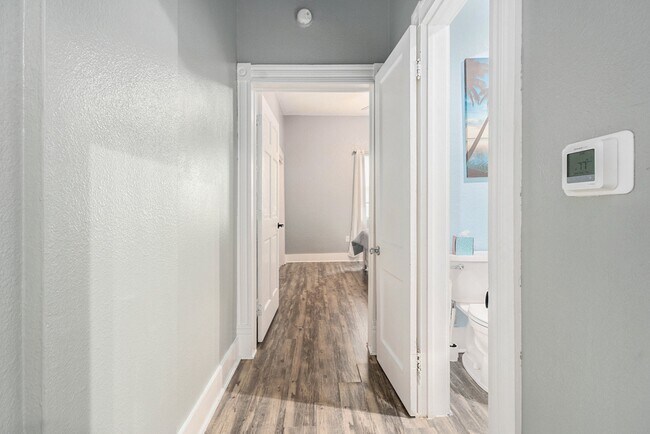 Building Photo - 2015 37th St