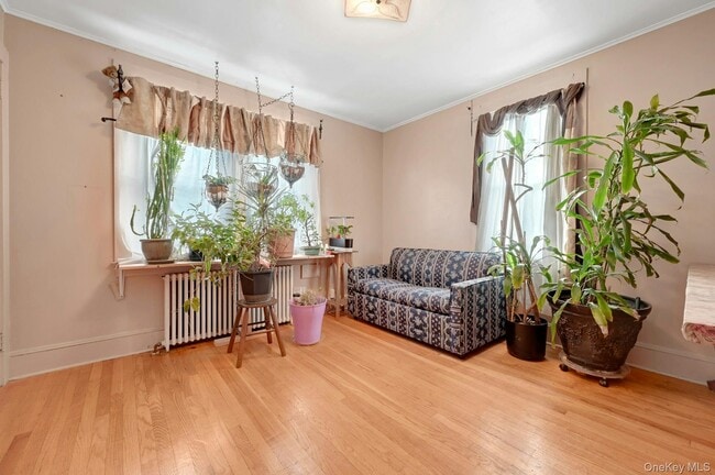 Building Photo - 42 Williams Ave