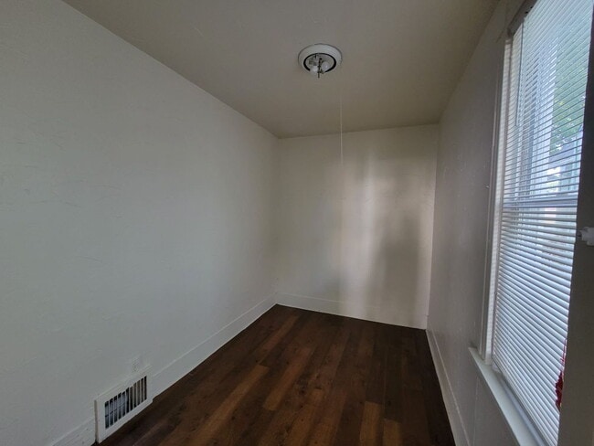Building Photo - 2-Bedroom/1 Bath —2235 South 20th Street