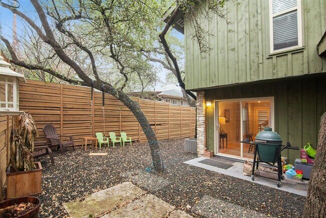 Building Photo - 3214 Clawson Rd