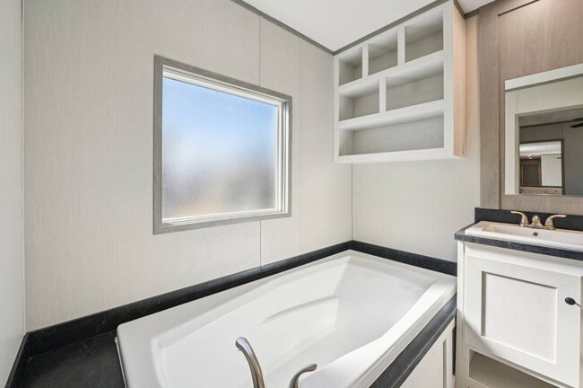 Building Photo - 1626 American Dr