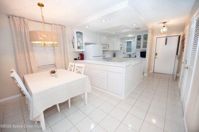 Building Photo - 230 Cape Shores Cir