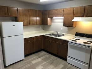 Building Photo - 4107 Blue Lick Ct