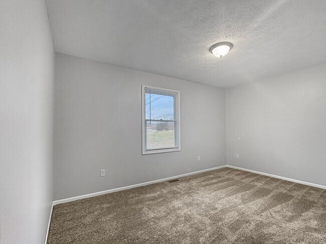 Building Photo - 6572 Winans St