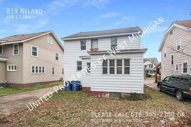 Building Photo - 819 Neland-
