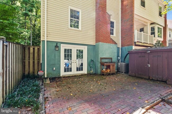 Building Photo - 5602 Kirkham Ct