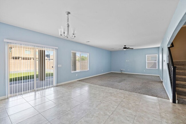 Building Photo - This very popular 2-story home floor plan ...
