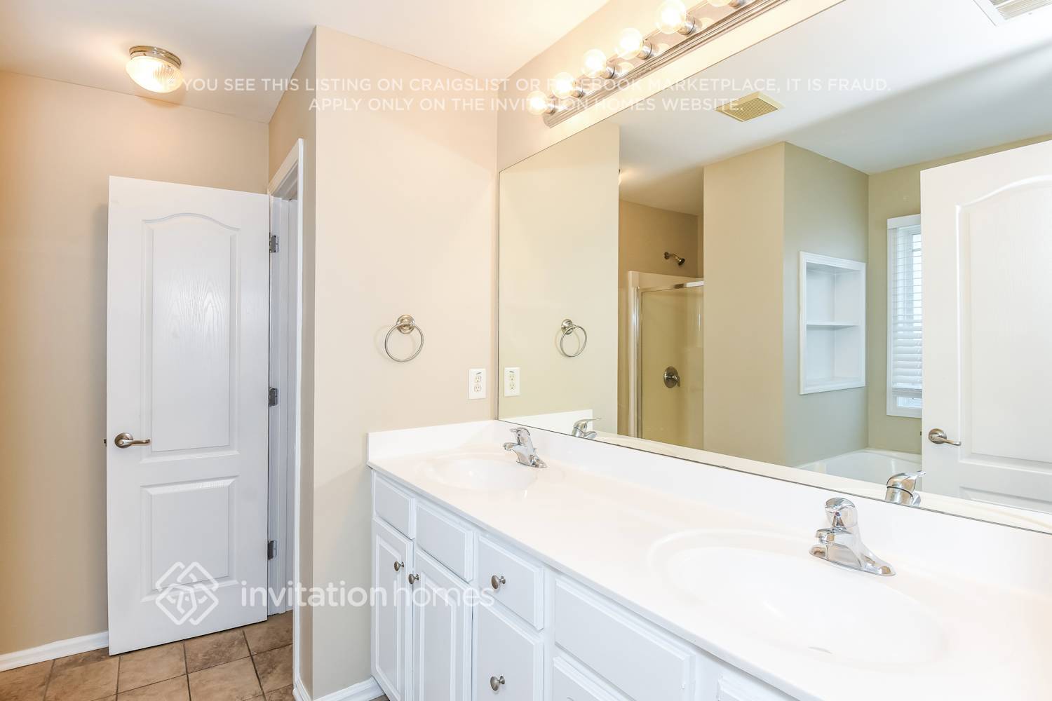 Building Photo - 3670 Devon Park Ln NW