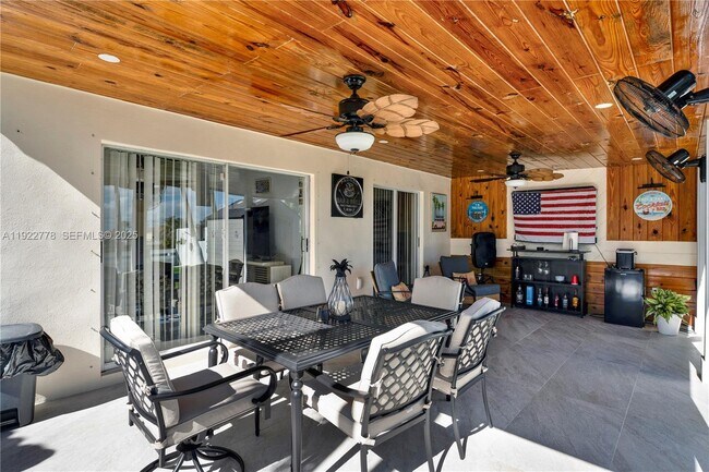 Building Photo - 17101 SW 142nd Pl