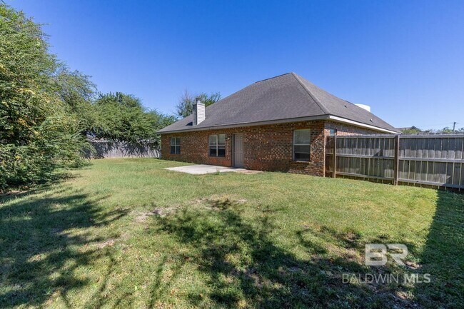 Building Photo - 101 Normandy St