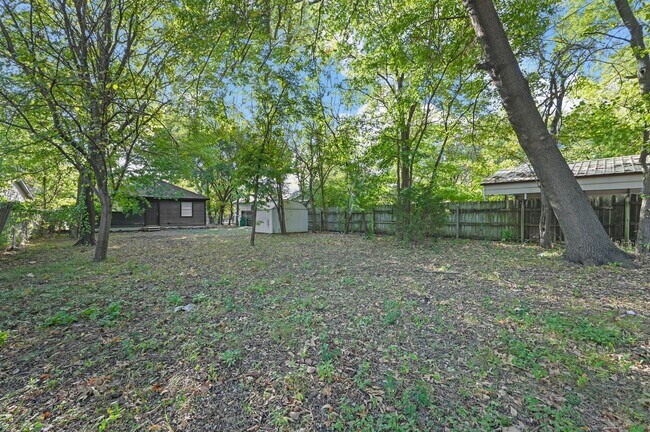 Building Photo - Lovely Home in the Heart of McKinney, TX 2...