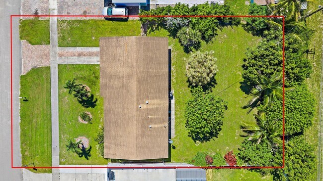 Building Photo - 4057 Chukker Dr