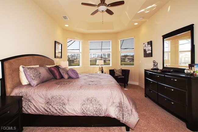 Building Photo - 10095 Mimosa Silk Dr